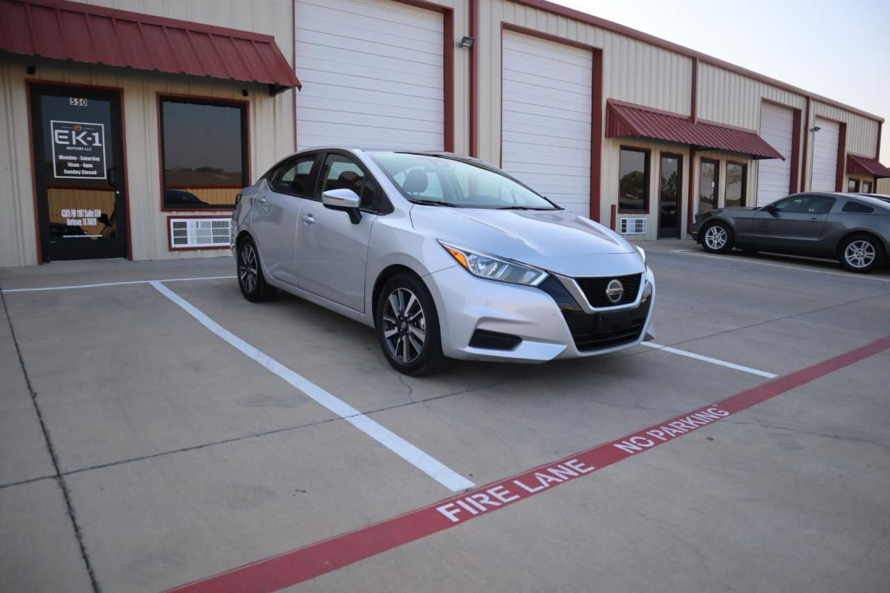2021 NISSAN VERSA SV 2021 NISSAN VERSA SV