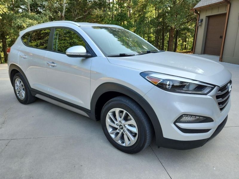 2017 HYUNDAI TUCSON LIMITED 2017 HYUNDAI TUCSON LIMITED